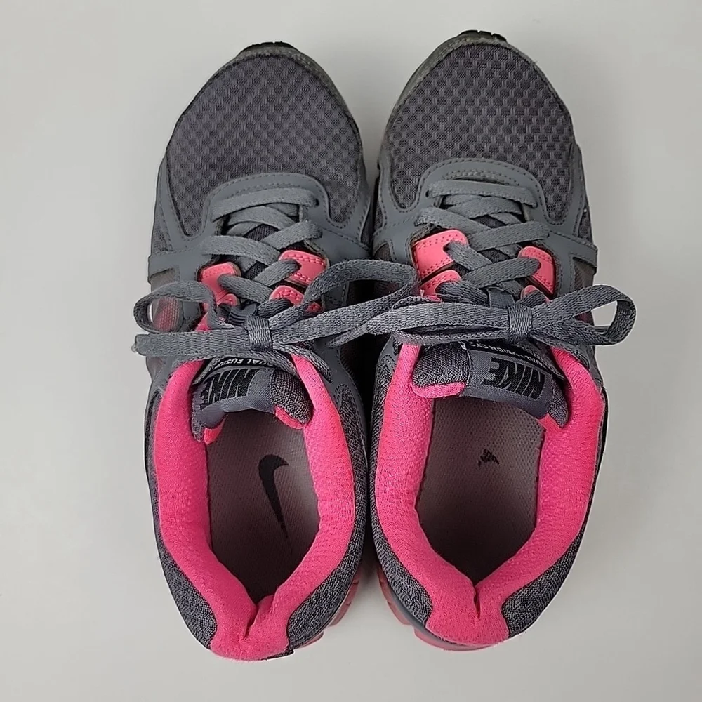 Nike Dual Fusion‎ ST2 Women Size 8 Gray Pink Athletic Running Shoes - Picture 5 of 6